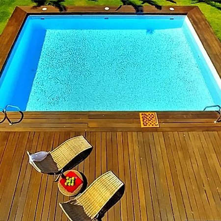 Discrete Episkopi Hotel